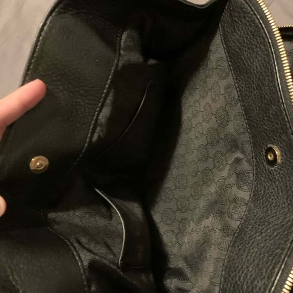 MK soft leather handbag - Picture 5 of 8